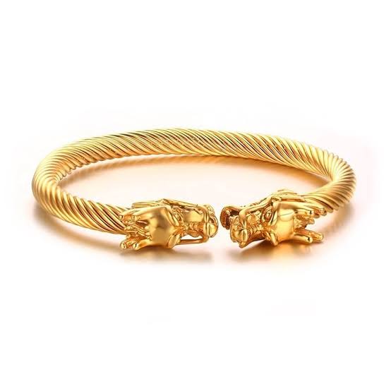 Golden Twin Dragon Head Cuff Bracelet & Gold-Tone Textured Rings