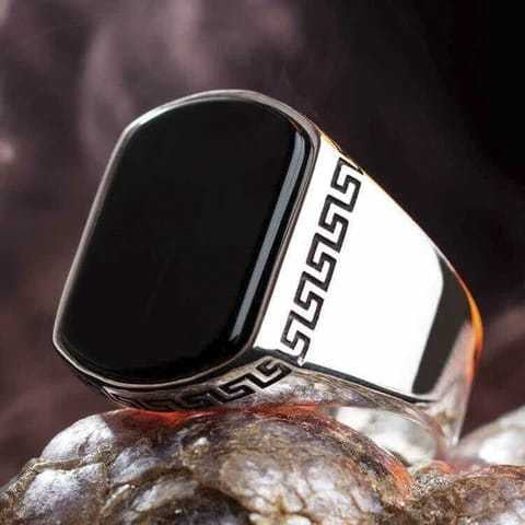 𝙃𝙚𝙢𝙖𝙩𝙞𝙙𝙚 𝙑𝙚𝙧𝙨𝙖𝙘𝙚 𝙖𝙡𝙡𝙤𝙮 𝙧𝙞𝙣𝙜𝙨 𝙛𝙤𝙧 𝙗𝙤𝙮𝙨